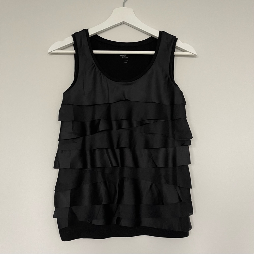 Ann Taylor LOFT Black Tiered Ruffle Sleeveless Tank Top in XXSmall Petite